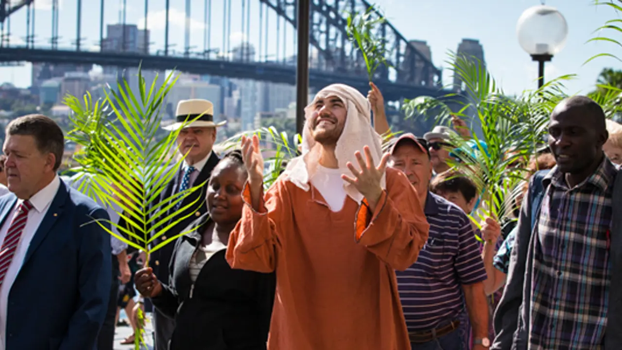 Palm Sunday rally cancelled, campaign for refugees to continue