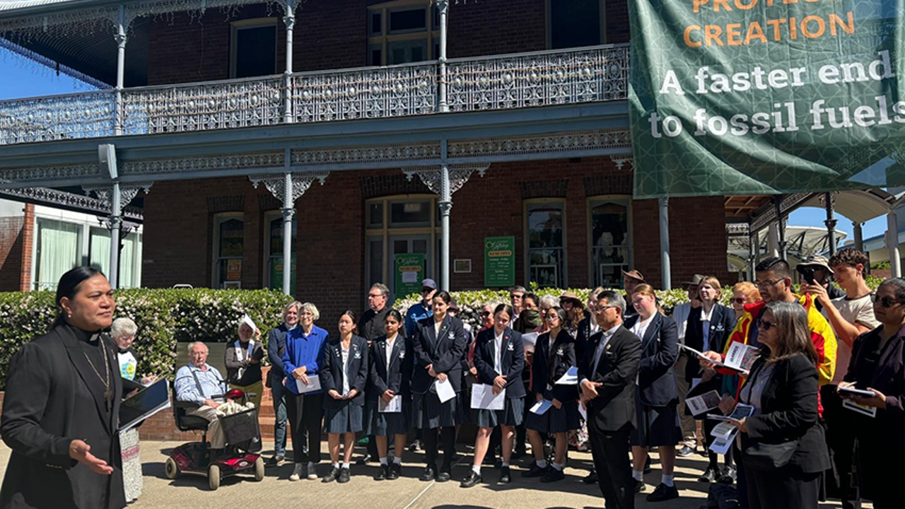Faith Communities Call for Fossil Fuel Phase Out