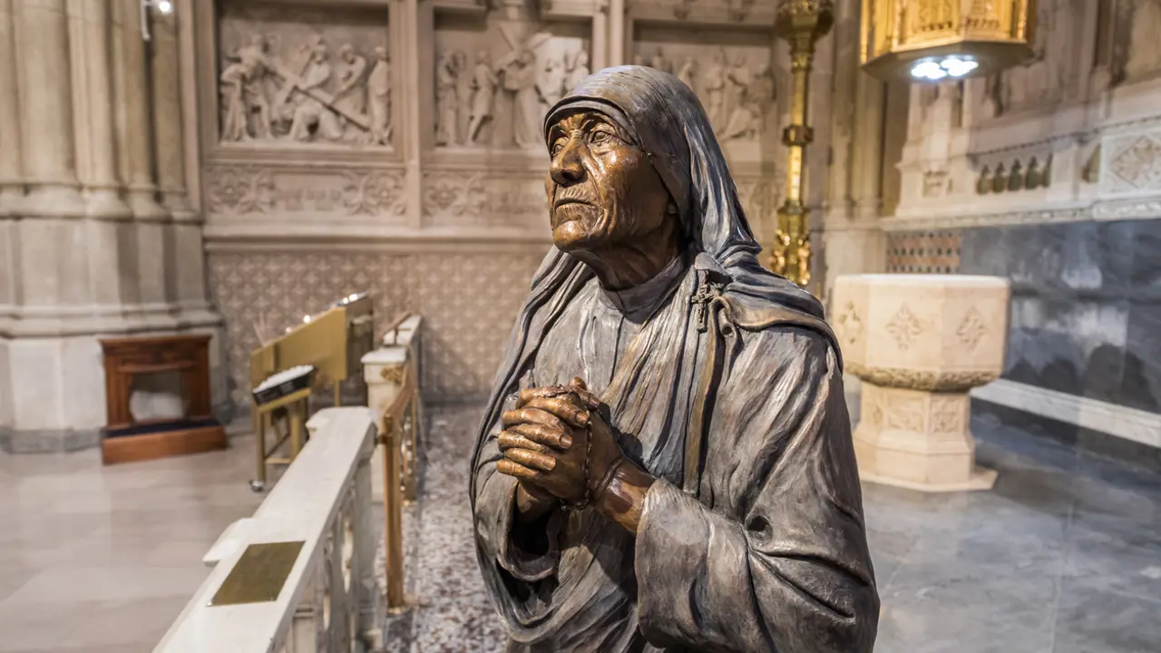 Exploring Mother Teresa in her context