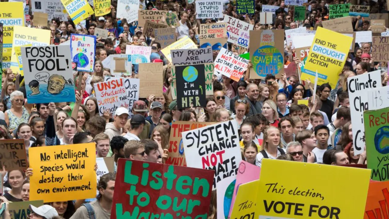 Sydney students striking for climate send government message, “We won’t settle”